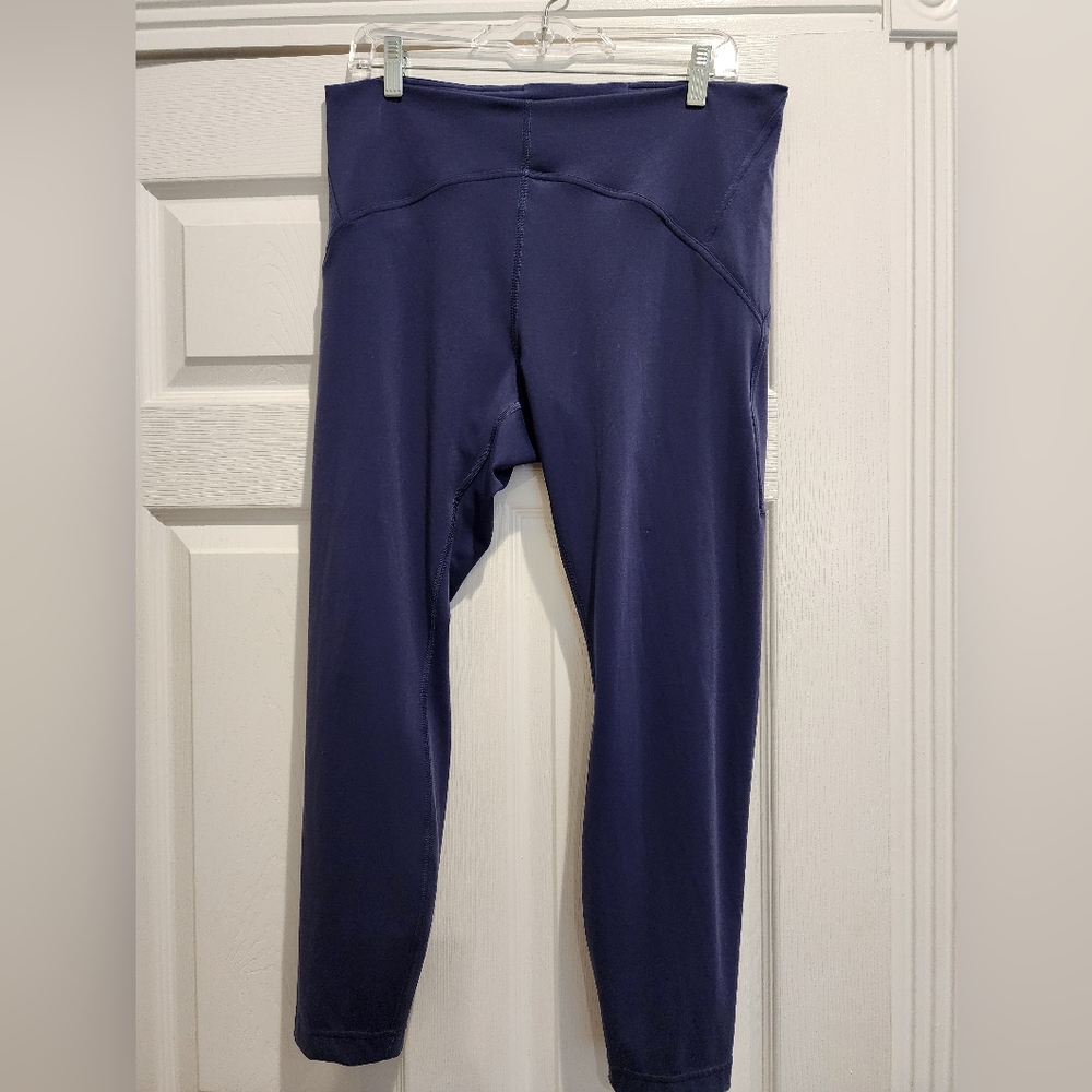 Lululemon InStill High-Rise Tight 25" size 14